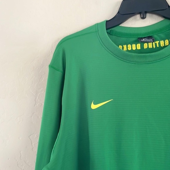 Nike Dri-Fit Pullover‎ Stretch Knit Pullover Thermal Type Top - Picture 3 of 9